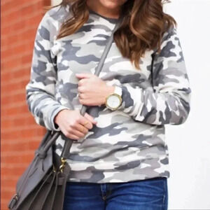 J. Crew Women's XS Faded Grey Camo Pullover Sweatshirt Camouflage A4378 Cotton